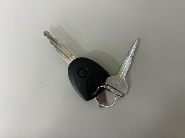 ミライースＬ　ＳＡIII防錆塗装済み　ＣＤチューナー　ＥＴＣ　エアコン　オートライト機能　電動格納ミラー　１３インチフルホイールキャップ　パンク応急修理キット　ショッピングフック　キーレスエントリー　スマートアシスト（長野県）の中古車