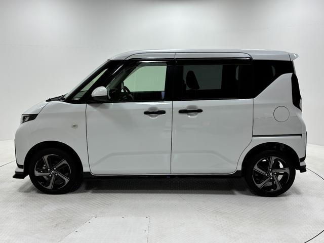 ムーヴＲＳターボ　ドラレコ　追従機能　１０インチナビ　パノラマモニター　Ｂｌｕｅｔｏｏｔｈ　ハンズフリー　ＨＤＭＩ、ＵＳＢソケット　両側電動スライドドア　ＬＥＤヘッドランプ　　オートライト　キーフリー　スマアシ（長野県）の中古車