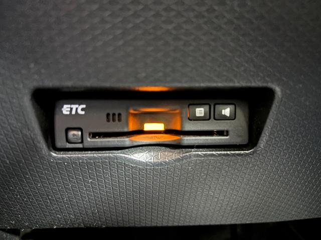 タントカスタムＲＳターボ　防錆塗装済　追従機能　ＥＴＣ　ナビ　バックカメラ　Ｂｌｕｅｔｏｏｔｈ　ＵＳＢ　両側電動スライドドア　ミラクルオープンドア　両側シートヒーター　格納式テーブル　ＬＥＤ　キーフリー　スマアシ（長野県）の中古車