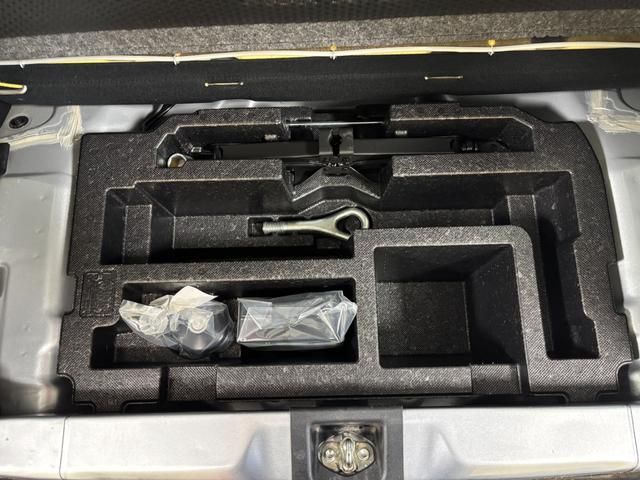 ミライースＸ　ＳＡIII純正ナビ　バックカメラ　Ｂｌｕｅｔｏｏｔｈ　フルセグ　ハンズフリー　マニュアルエアコン　パンク応急修理キット　ＬＥＤヘッドランプ　電動格納ミラー　ｓセンターフロアトレイ　キーレスエントリー　スマアシ（長野県）の中古車