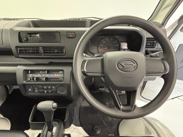 ハイゼットトラックスタンダードＡＭ・ＦＭチューナー　マニュアルエアコン　アクセサリーソケット　電子制御式４ＷＤ　ラバーマット　ゲートプロテクター　ガードフレームプロテクター　ハロゲンランプ　オートライト機能　スマアシ（長野県）の中古車