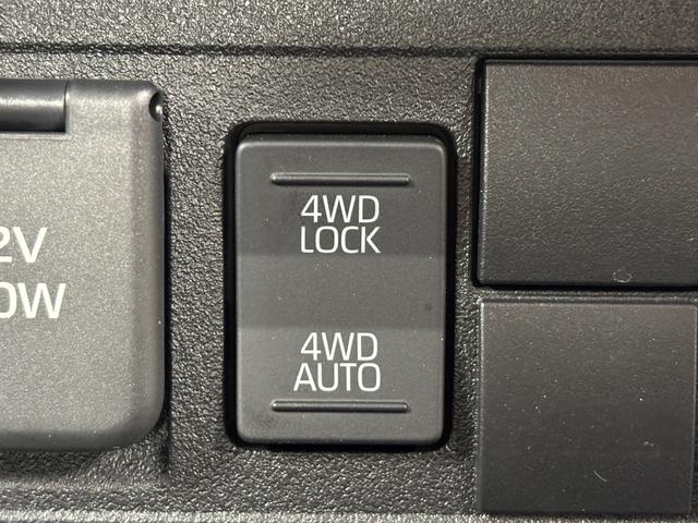 ハイゼットトラックスタンダードＡＭ・ＦＭチューナー　マニュアルエアコン　アクセサリーソケット　電子制御式４ＷＤ　ラバーマット　ゲートプロテクター　ガードフレームプロテクター　ハロゲンランプ　オートライト機能　スマアシ（長野県）の中古車