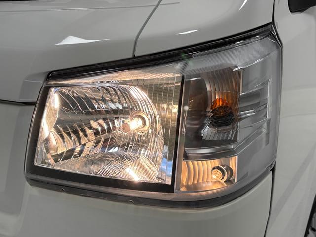 ハイゼットトラックスタンダードＡＭ・ＦＭチューナー　マニュアルエアコン　アクセサリーソケット　電子制御式４ＷＤ　ラバーマット　ゲートプロテクター　ガードフレームプロテクター　ハロゲンランプ　オートライト機能　スマアシ（長野県）の中古車