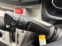 オーディオレス　両側シートヒーター　両側シートヒーター　プッシュスタート　電動格納ミラー　パンク応急修理キット搭載　ＬＥＤヘッドランプ　オートライト　キーフリー　衝突回避（長野県）の中古車