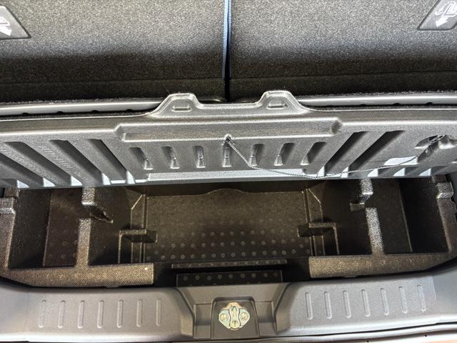 ムーヴキャンバスストライプスＧディスプレイオーディオ　オートエアコン　　バックカメラ　オートライト　シートヒーター　両側電動スライドドア　ＣＶＴ（長野県）の中古車