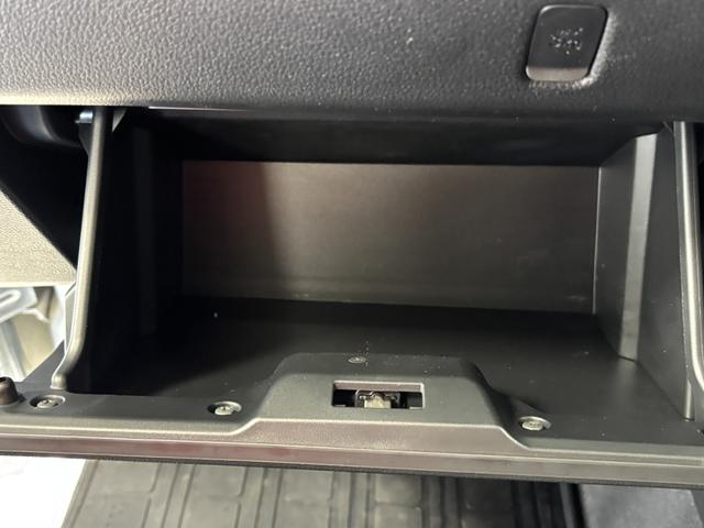 ハイゼットトラックジャンボエクストラCDチューナー LED大型荷台作業灯 オートライト マニュアルエアコン LEDヘッドランプ LEDフォグランプ CVT(長野県)の中古車