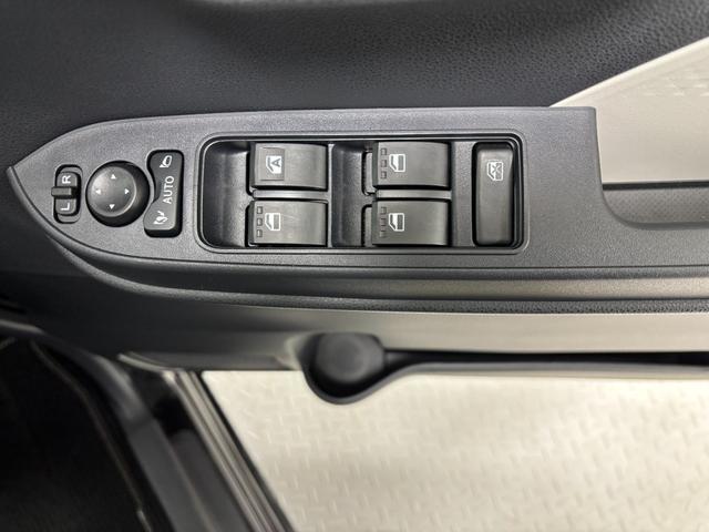 タントＸ防錆塗装済　ＣＤチューナー　ＵＳＢソケット　片側電動スライドドア　ミラクルオープンドア　両側シートヒーター　ＬＥＤ　オートライト機能　電動格納ミラー　格納式テーブル　電動パーキングブレーキ　キーフリー（長野県）の中古車