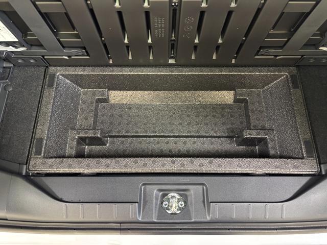 タントカスタムＲＳリミテッドターボ　追従機能　ＥＴＣ　オーディオレス　ＵＳＢソケット　両側電動スライドドア　ミラクルオープンドア　両側シートヒーター　ＬＥＤヘッドランプ　オートライト機能　格納式テーブル　キーフリー　スマアシ（長野県）の中古車