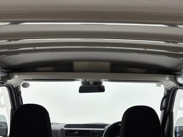 ハイゼットカーゴＤＸＡＭ・ＦＭチューナー　マニュアルエアコン　両側スライドドア　電子制御式４ＷＤ　フルフラット荷室　オーバーヘッドシェルフ　ハロゲンヘッドランプ　オートライト　キーレスエントリー　スマアシ（長野県）の中古車