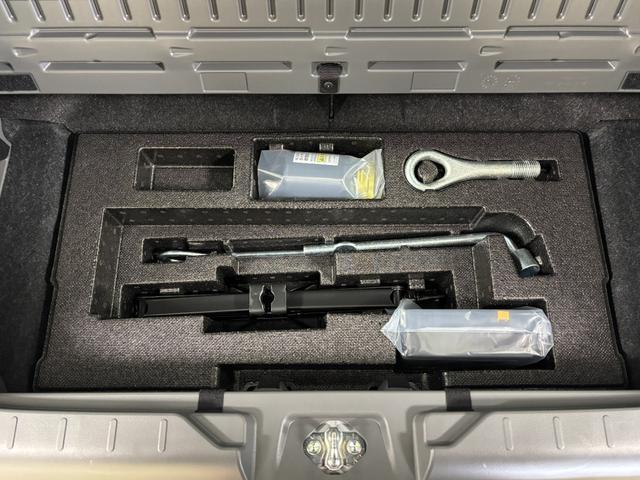 タフトＧターボ　ダーククロムベンチャーターボ　追従機能　オーディオレス　ＵＳＢソケット　スカイフィールトップ　両側シートヒーター　ＬＥＤヘッドランプ　オートライト機能　電動格納ミラー　電動パーキングブレーキ　キーフリー　スマアシ（長野県）の中古車