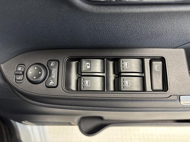 タントカスタムRS eco IDLE非装着車ターボ CDチューナー USBソケット 両側電動スライドドア ミラクルオープンドア 両側シートヒーター 格納式テーブル 格納式リヤサンシェード 電格ミラー LED オートライト キーフリー スマアシ(長野県)の中古車