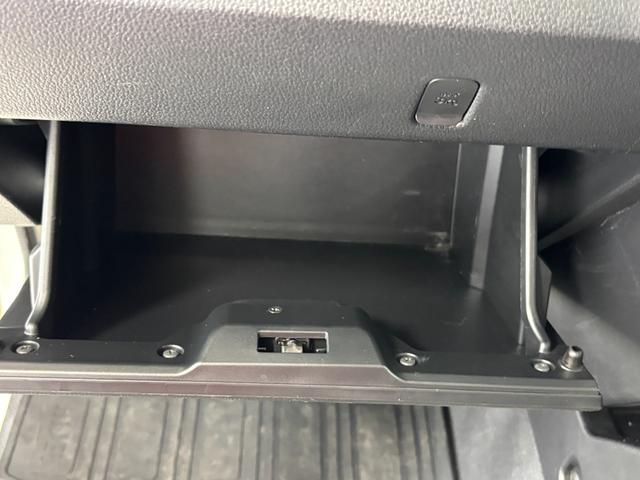 ハイゼットトラックスタンダードＡＭ・ＦＭラジオ　オートライト　マニュアルエアコン　ＭＴ　４ＷＤ（長野県）の中古車