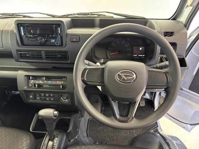 ハイゼットトラックジャンボエクストラCDチューナー LED大型荷台作業灯 オートライト マニュアルエアコン LEDヘッドランプ LEDフォグランプ CVT(長野県)の中古車