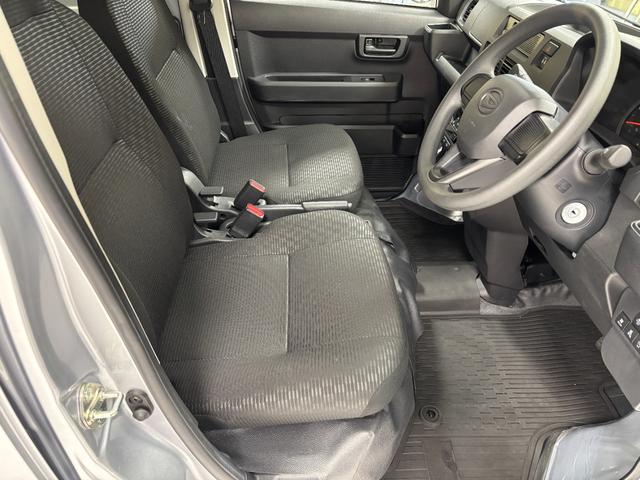 ハイゼットカーゴDX防錆塗装済み AMFMチューナー LEDヘッドランプ エアコン オートライト 電子制御式4WD キーレスエントリー 両側パワーウィンドウスイッチ スライドドア(長野県)の中古車