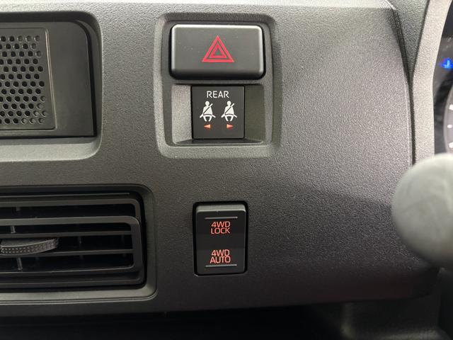 ハイゼットカーゴDX防錆塗装済み AMFMチューナー LEDヘッドランプ エアコン オートライト 電子制御式4WD キーレスエントリー 両側パワーウィンドウスイッチ スライドドア(長野県)の中古車