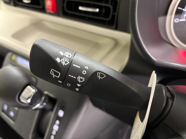 ムーヴキャンバスストライプスＧ防錆塗装済み　ＣＤチューナー　両側シートヒーター　両側パワースライドドア　ホッとカップホルダー　オートエアコン　置きラクボックス　プッシュスタート　キーフリー　電動パーキングブレーキ　電動格納ミラー（長野県）の中古車