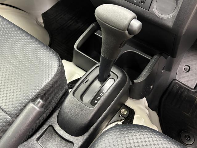 ハイゼットトラック 中古車 スタンダード　農用スペシャルＡＭ，ＦＭチューナー　マニュアルエアコン　スーパーデフロック　電子制御式４ＷＤ　アクセサリーソケット　大型ＬＥＤ荷台作業灯　ゲートプロテクター　ガードフレームプロテクター　荷台ゴムマット　スマアシ