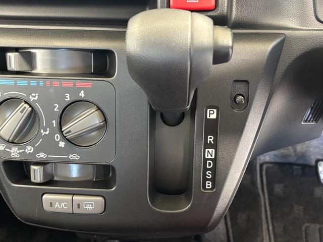 ミライースＬ　ＳＡIIIＣＤチューナー　コーナーセンサー　オートライト　マニュアルエアコン　４ＷＤ（長野県）の中古車