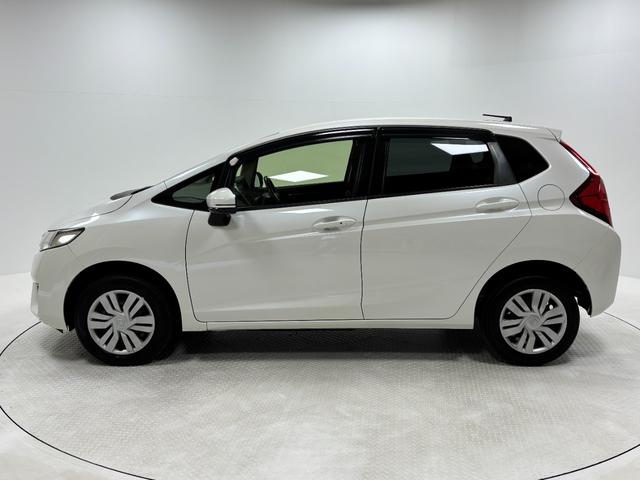 フィット１３Ｇ・Ｆパッケージカーナビ　ＥＴＣ　４ＷＤ（長野県）の中古車