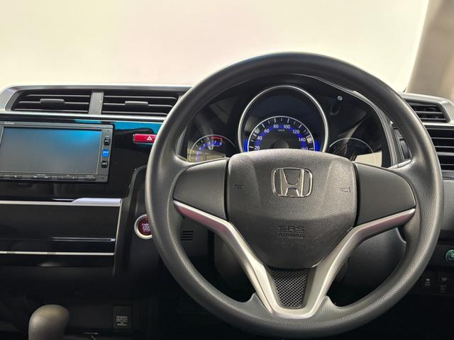 フィット１３Ｇ・Ｆパッケージカーナビ　ＥＴＣ　４ＷＤ（長野県）の中古車