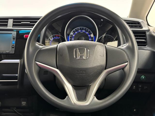 フィット１３Ｇ・Ｆパッケージカーナビ　ＥＴＣ　４ＷＤ（長野県）の中古車