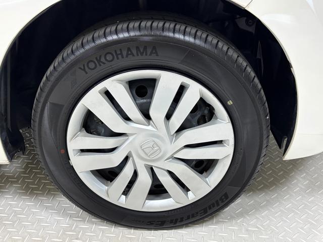 フィット１３Ｇ・Ｆパッケージカーナビ　ＥＴＣ　４ＷＤ（長野県）の中古車