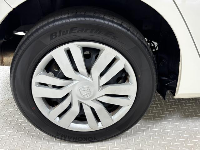 フィット１３Ｇ・Ｆパッケージカーナビ　ＥＴＣ　４ＷＤ（長野県）の中古車