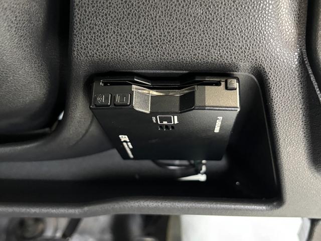 ハイゼットカーゴＤＸ　ＳＡIIIＡＭ・ＦＭラジオ　ドラレコ　ＥＴＣ　オートライト　マニュアルエアコン　４ＷＤ（長野県）の中古車