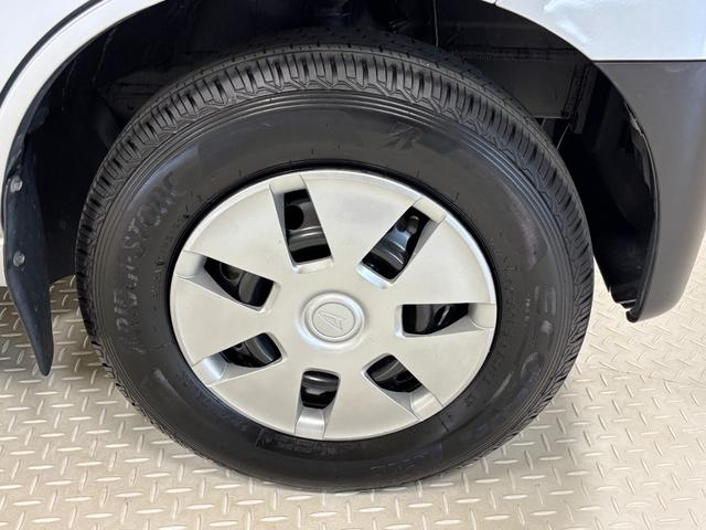 ハイゼットカーゴデッキバンＧ　ＳＡIIIカーナビ　マニュアルエアコン　ＬＥＤヘッドランプ　ＬＥＤフォグランプ　４ＷＤ（長野県）の中古車