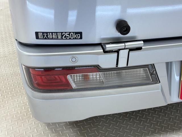 ハイゼットカーゴデッキバンＧ　ＳＡIIIカーナビ　マニュアルエアコン　ＬＥＤヘッドランプ　ＬＥＤフォグランプ　４ＷＤ（長野県）の中古車