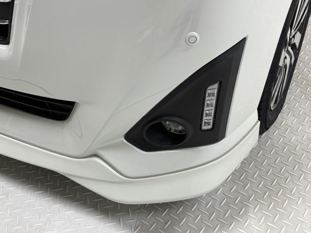ルーミーカスタムＧカーナビ　バックカメラ　コーナーセンサー　クルーズコントロール　オートライト　オートエアコン　ＬＥＤヘッドランプ　ＬＥＤフォグランプ　４ＷＤ（長野県）の中古車