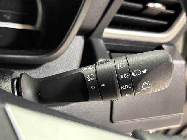 ルーミーカスタムＧカーナビ　バックカメラ　コーナーセンサー　クルーズコントロール　オートライト　オートエアコン　ＬＥＤヘッドランプ　ＬＥＤフォグランプ　４ＷＤ（長野県）の中古車