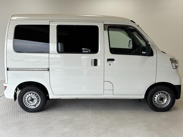 ハイゼットカーゴＤＸ　ＳＡIIIＣＤチューナー　オートライト　マニュアルエアコン　ＬＥＤヘッドランプ　ＭＴ　４ＷＤ（長野県）の中古車
