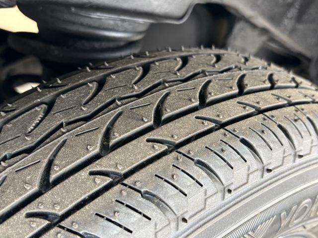 ハイゼットカーゴＤＸ　ＳＡIIIＣＤチューナー　オートライト　マニュアルエアコン　ＬＥＤヘッドランプ　ＭＴ　４ＷＤ（長野県）の中古車