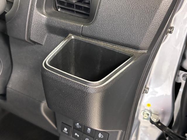 ハイゼットカーゴＤＸＡＭ・ＦＭラジオ　オートライト　マニュアルエアコン　ＣＶＴ　４ＷＤ（長野県）の中古車