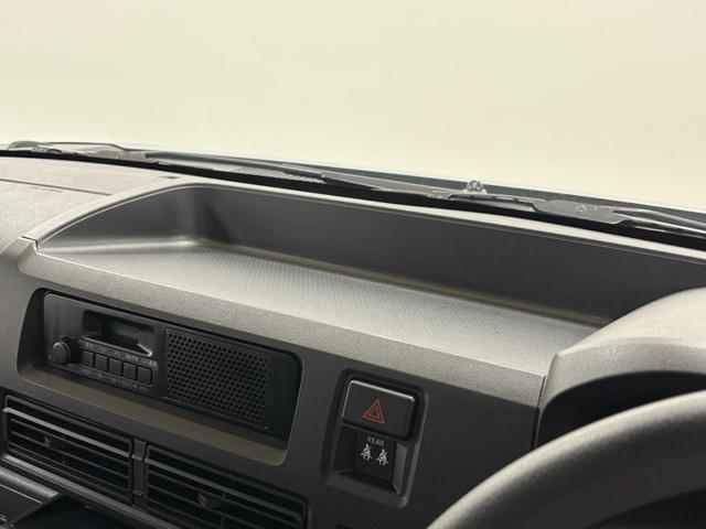 ハイゼットカーゴＤＸＡＭ・ＦＭラジオ　オートライト　マニュアルエアコン　ＣＶＴ　４ＷＤ（長野県）の中古車