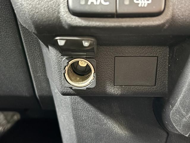 ハイゼットカーゴＤＸＡＭ・ＦＭラジオ　オートライト　マニュアルエアコン　ＣＶＴ　４ＷＤ（長野県）の中古車