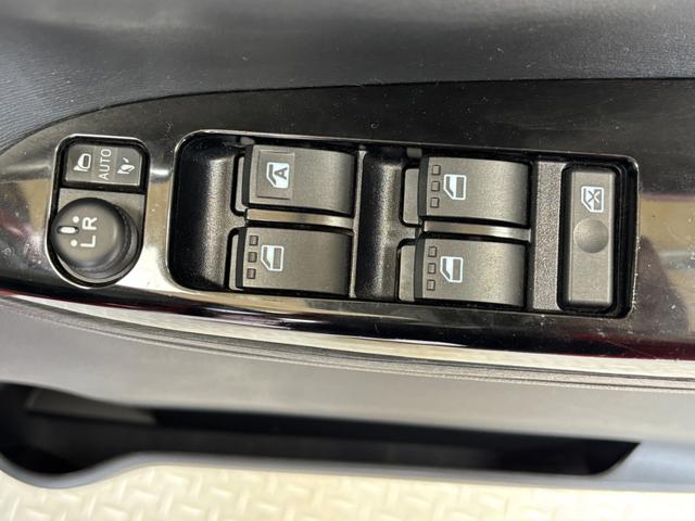 タントカスタムＸ　トップエディションＳＡIIIカーナビ　バックカメラ　ＥＴＣ　オートライト　オートエアコン　ＬＥＤヘッドランプ　ＬＥＤフォグランプ　４ＷＤ（長野県）の中古車