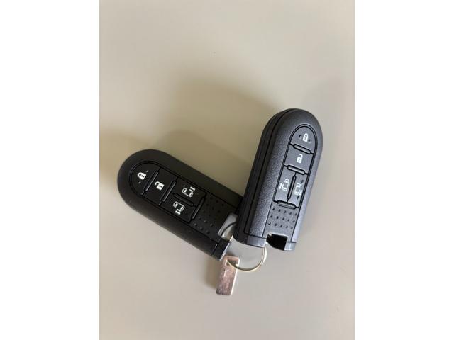 タントカスタムＸ　トップエディションＳＡIIIカーナビ　バックカメラ　ＥＴＣ　オートライト　オートエアコン　ＬＥＤヘッドランプ　ＬＥＤフォグランプ　４ＷＤ（長野県）の中古車