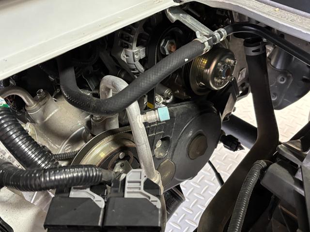 ハイゼットトラックスタンダードＳＡIIIｔＡＭ・ＦＭラジオ　オートライト　マニュアルエアコン　ＬＥＤヘッドランプ　４ＷＤ（長野県）の中古車