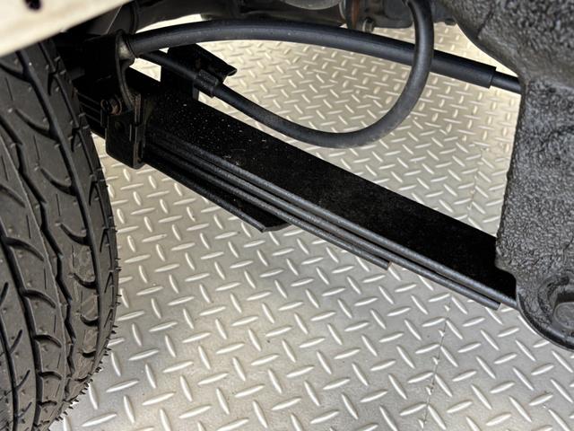 ハイゼットトラックスタンダードＳＡIIIｔＡＭ・ＦＭラジオ　オートライト　マニュアルエアコン　ＬＥＤヘッドランプ　４ＷＤ（長野県）の中古車