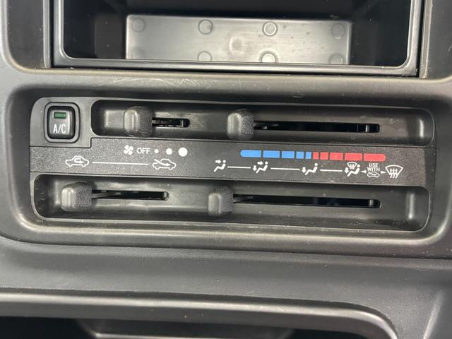 ハイゼットトラックエアコン・パワステスペシャルＶＳＡＭ・ＦＭラジオ　マニュアルエアコン　ＭＴ　４ＷＤ（長野県）の中古車