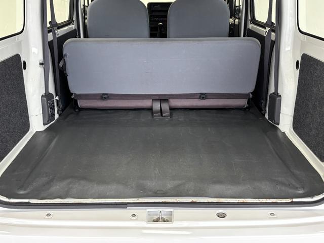 ハイゼットカーゴスペシャル　４ＷＤ　５ＭＴ　エアコン　パワステ　ラジオＡＭ・ＦＭラジオ　マニュアルエアコン　４ＷＤ（長野県）の中古車