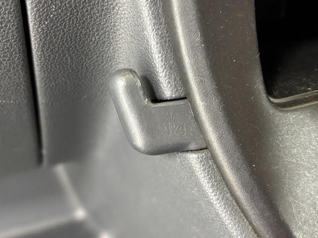 ハイゼットカーゴスペシャル　４ＷＤ　５ＭＴ　エアコン　パワステ　ラジオＡＭ・ＦＭラジオ　マニュアルエアコン　４ＷＤ（長野県）の中古車