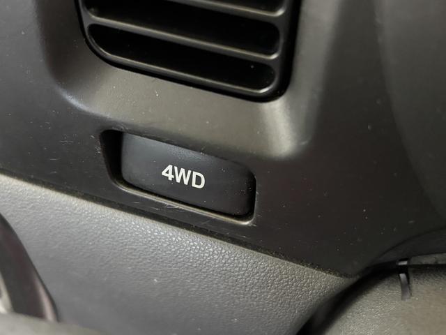 ハイゼットカーゴスペシャル　４ＷＤ　５ＭＴ　エアコン　パワステ　ラジオＡＭ・ＦＭラジオ　マニュアルエアコン　４ＷＤ（長野県）の中古車