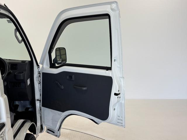 サンバートラックＪＡＡＭ・ＦＭラジオ　マニュアルエアコン　リヤ４枚リーフスプリング　荷台作業灯　ＡＴ　４ＷＤ（長野県）の中古車