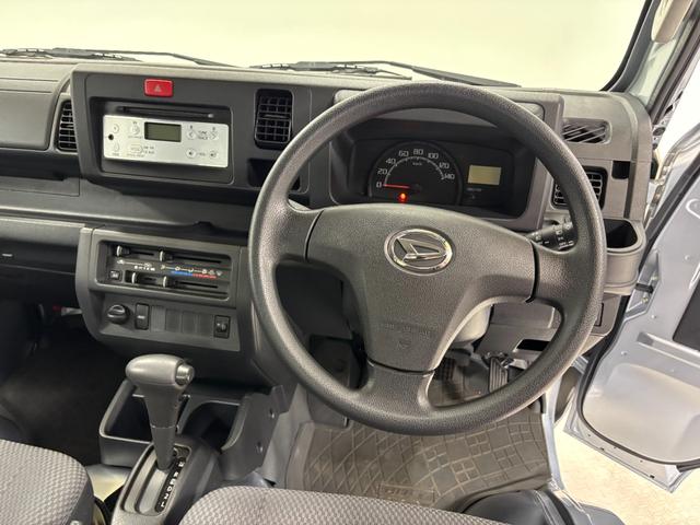 ハイゼットトラックジャンボＣＤチューナー　パワーウィンドウ　荷台作業灯　マニュアルエアコン　フォグランプ　ＡＴ　４ＷＤ（長野県）の中古車
