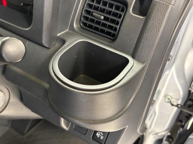 ハイゼットトラックジャンボＣＤチューナー　パワーウィンドウ　荷台作業灯　マニュアルエアコン　フォグランプ　ＡＴ　４ＷＤ（長野県）の中古車