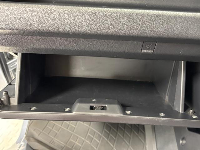ハイゼットトラックジャンボＣＤチューナー　パワーウィンドウ　荷台作業灯　マニュアルエアコン　フォグランプ　ＡＴ　４ＷＤ（長野県）の中古車