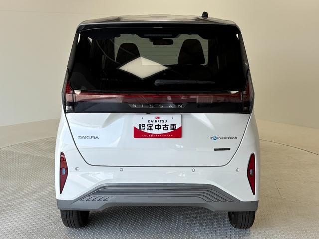 サクラＸカーナビ　バックカメラ　ＥＴＣ　シートヒーター　ステアリングヒーター　オートライト　オートエアコン　ＬＥＤヘッドランプ　ＬＥＤフォグランプ　２ＷＤ（長野県）の中古車
